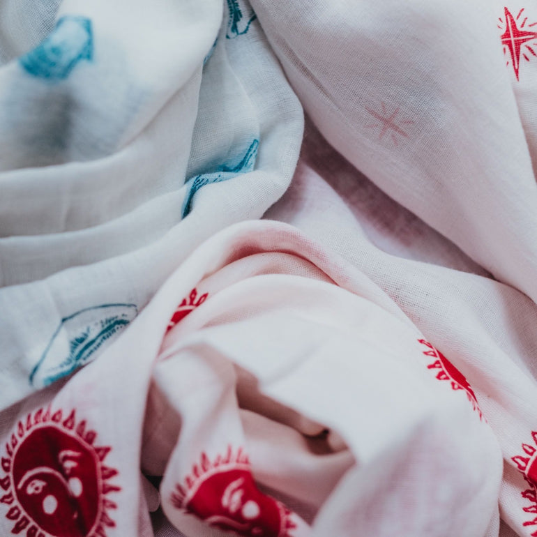 Organic cotton muslin blanket for babies, exclusive design